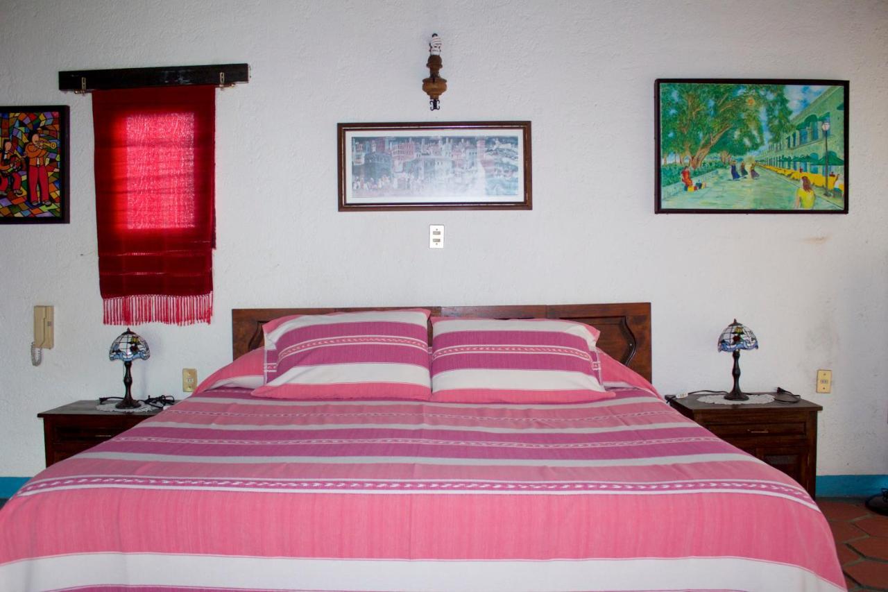 Hotel Villa Oaxaca Екстериор снимка